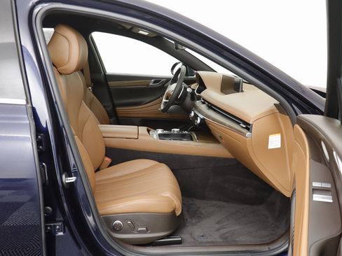 Used 2024 Genesis G80 image 20