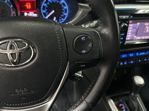 Used 2015 Toyota Corolla S image 16