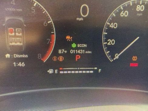 Used 2025 Honda Civic Sport image 2