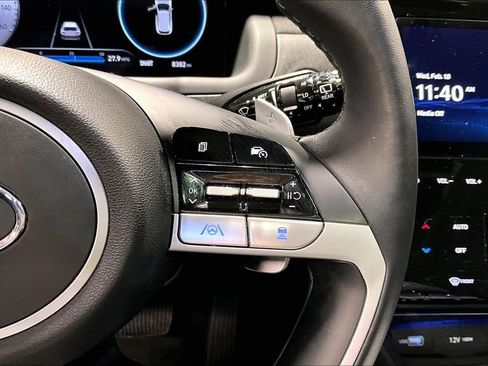 Used 2024 Hyundai Tucson Limited image 25