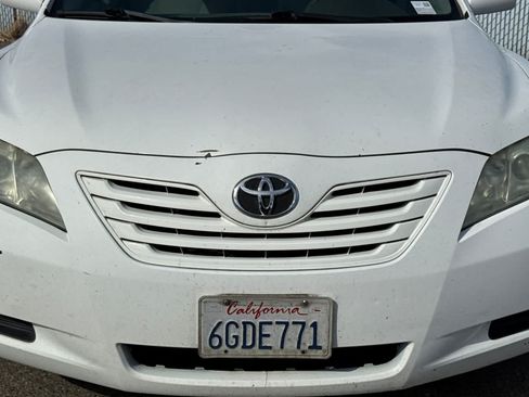 Used 2009 Toyota Camry LE FWD image 15