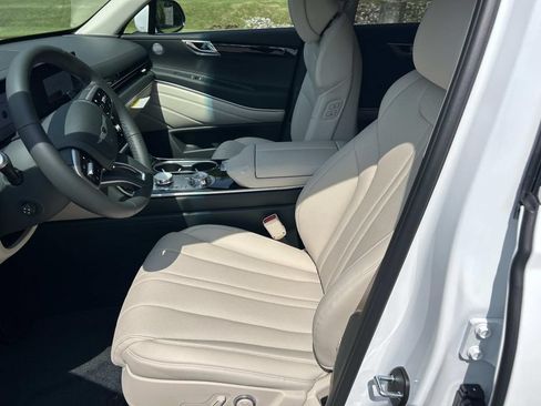 New 2027 Genesis GV80 2.5T AWD/4WD image 15