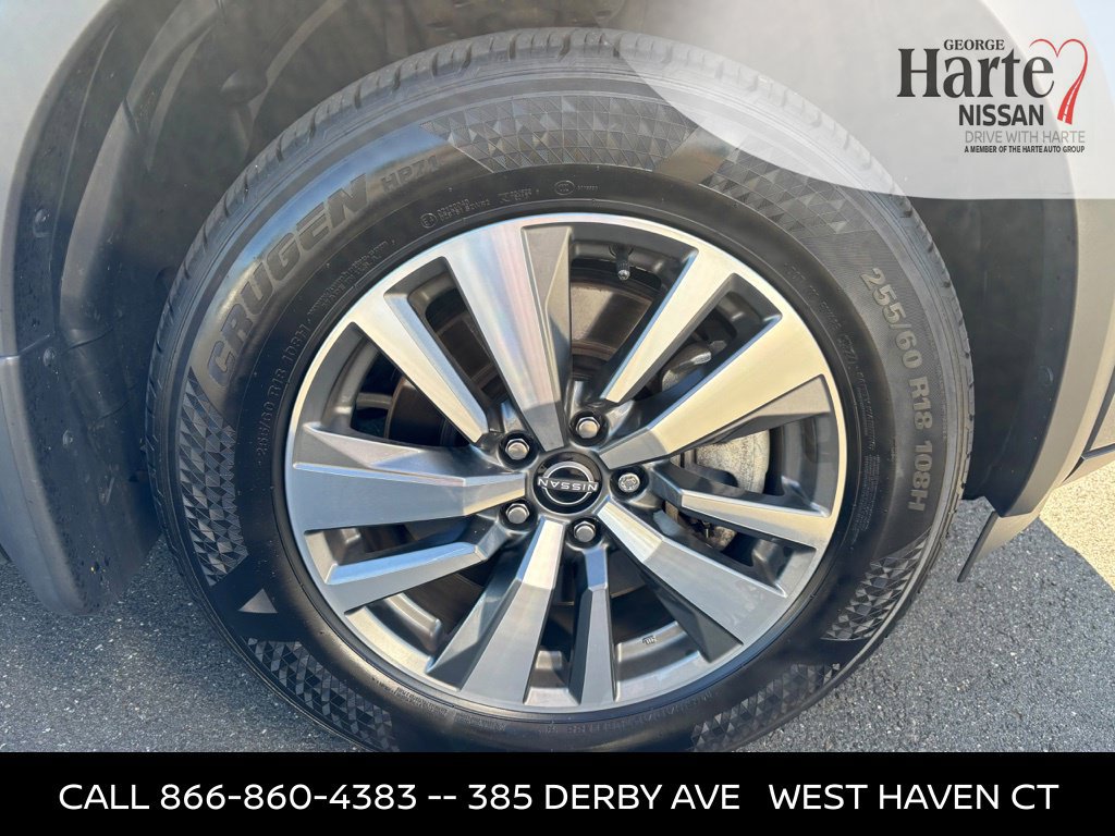 Certified 2024 Nissan Pathfinder SL w/ Cargo Package AWD/4WD image 39