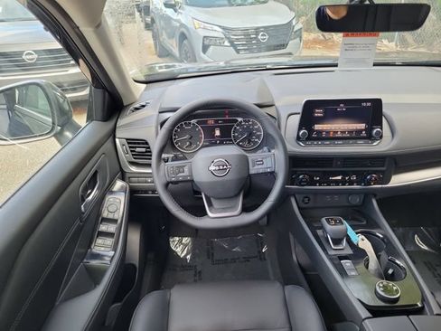 New 2026 Nissan Rogue Dark Armor AWD/4WD image 9