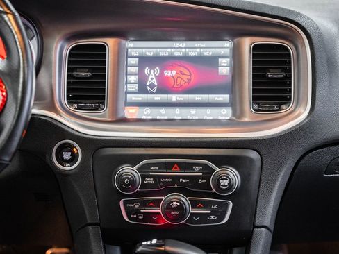 Used 2022 Dodge Charger Scat Pack w/ Harman/Kardon Audio Group image 29