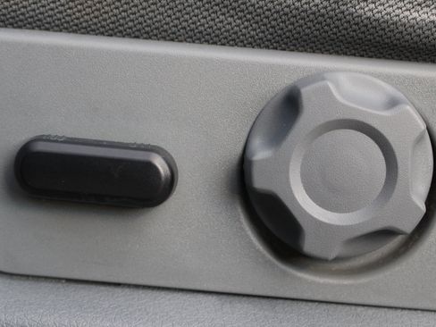 Used 2014 Ford F150 XLT w/ Equipment Group 302A Luxury image 14