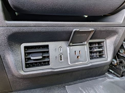 Used 2024 GMC Sierra 1500 Elevation w/ LPO, Elevation Black Package image 34