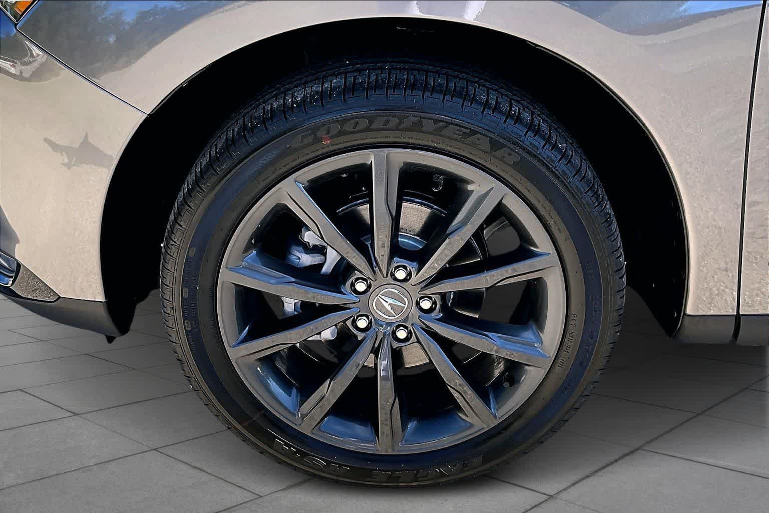 Certified 2026 Acura RDX w/ Advance Package AWD/4WD image 11