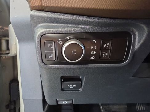Used 2023 Ford Bronco Outer Banks AWD/4WD image 18