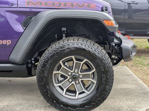 New 2026 Jeep Gladiator Mojave image 11