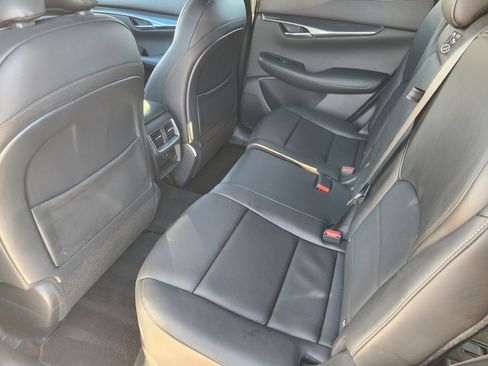 Used 2024 INFINITI QX50 Sport image 38