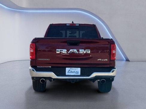 Used 2025 RAM 1500 Big Horn AWD/4WD image 4