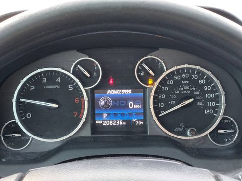 Used 2016 Toyota Tundra SR5 w/ SR5 Upgrade Package RWD image 15