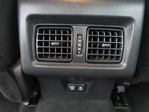Used 2025 Toyota Camry LE FWD image 30
