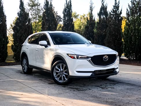 Used 2021 MAZDA CX-5 Grand Touring image 2