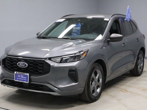Certified 2024 Ford Escape ST-Line image 6