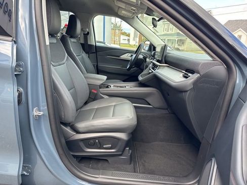 New 2026 Ford Explorer Active w/ Active Comfort Package image 35