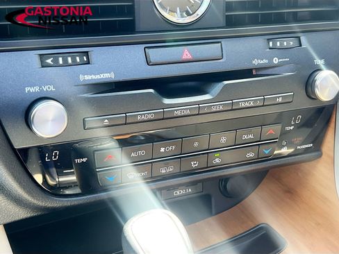 Used 2022 Lexus RX 350 FWD w/ Premium Package image 19