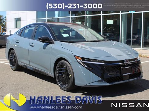 New 2026 Nissan Sentra SR w/ SR Premium Package FWD image 5