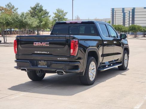 Used 2024 GMC Sierra 1500 Denali w/ Technology Package AWD/4WD image 5
