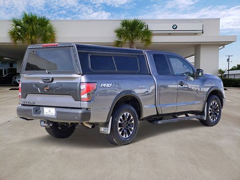 Used 2020 Nissan Titan PRO-4X w/ Pro-4x Convenience Package image 6