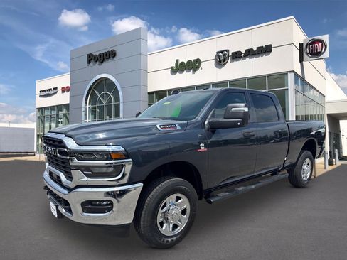 New 2026 RAM 2500 Tradesman AWD/4WD image 4