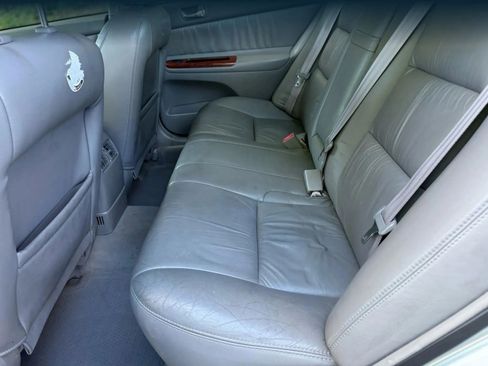 Used 2002 Toyota Camry XLE image 12