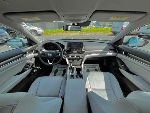 Used 2019 Honda Accord LX image 19