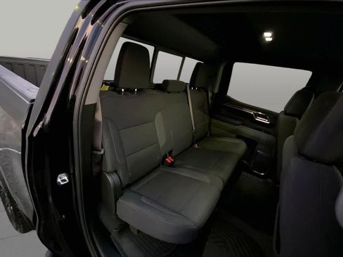 Used 2025 Chevrolet Silverado 1500 LT Trail Boss w/ Convenience Package II AWD/4WD image 17
