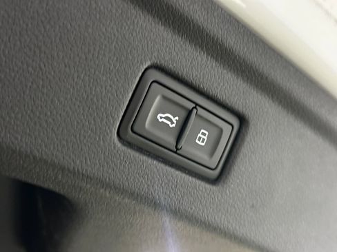 Used 2019 Audi S5 Premium Plus w/ Premium Plus image 13