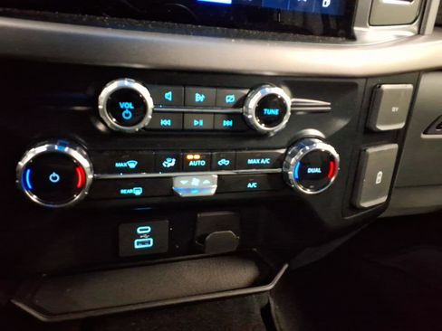 Used 2024 Ford F150 XLT image 10