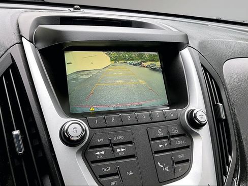 Used 2017 Chevrolet Equinox Premier w/ Enhanced Convenience Package AWD/4WD image 14