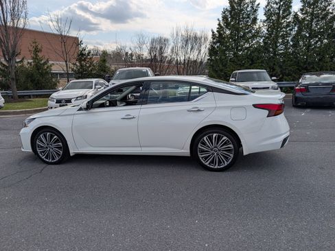 Used 2023 Nissan Altima 2.5 SL AWD/4WD image 2
