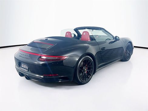 Certified 2018 Porsche 911 Carrera 4 GTS image 9
