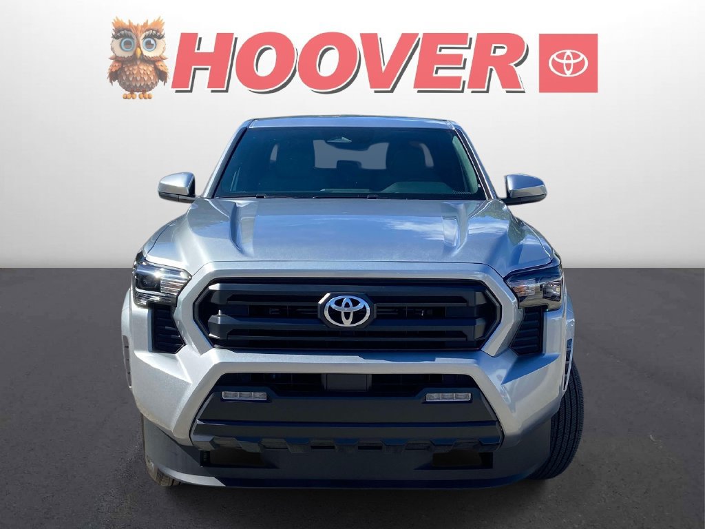 Used 2025 Toyota Tacoma SR5 RWD image 6