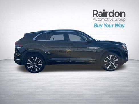Used 2025 Volkswagen Atlas Cross Sport SEL Premium R-Line AWD/4WD image 8