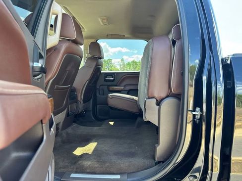 Used 2015 Chevrolet Silverado 2500 High Country w/ Duramax Plus Package AWD/4WD image 28