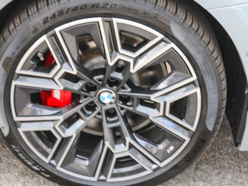 New 2026 BMW i5 eDrive40 w/ M Sport Package image 10