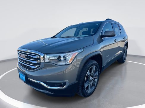 Used 2019 GMC Acadia SLT image 1