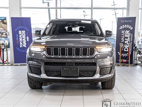 Used 2021 Jeep Grand Cherokee L Laredo w/ Luxury Tech Group I image 2
