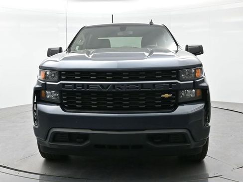 Used 2021 Chevrolet Silverado 1500 Custom image 2