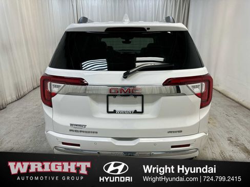 Used 2023 GMC Acadia Denali w/ Denali Technology Package image 5