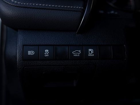 Used 2024 Toyota Camry SE image 38