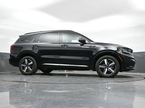 Used 2023 Kia Sorento EX w/ Panoramic Sunroof Package FWD image 42