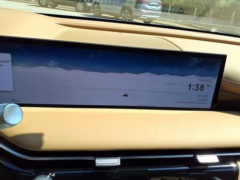 New 2025 Genesis G80 2.5T image 12