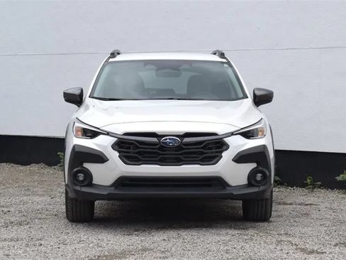 Used 2024 Subaru Crosstrek 2.0i Premium w/ Crosstrek Mirror Package AWD/4WD image 7