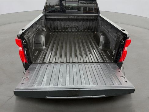 Used 2020 Chevrolet Silverado 1500 High Country w/ Trailer Camera Package image 34