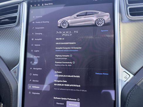 Used 2015 Tesla Model S 70D image 5