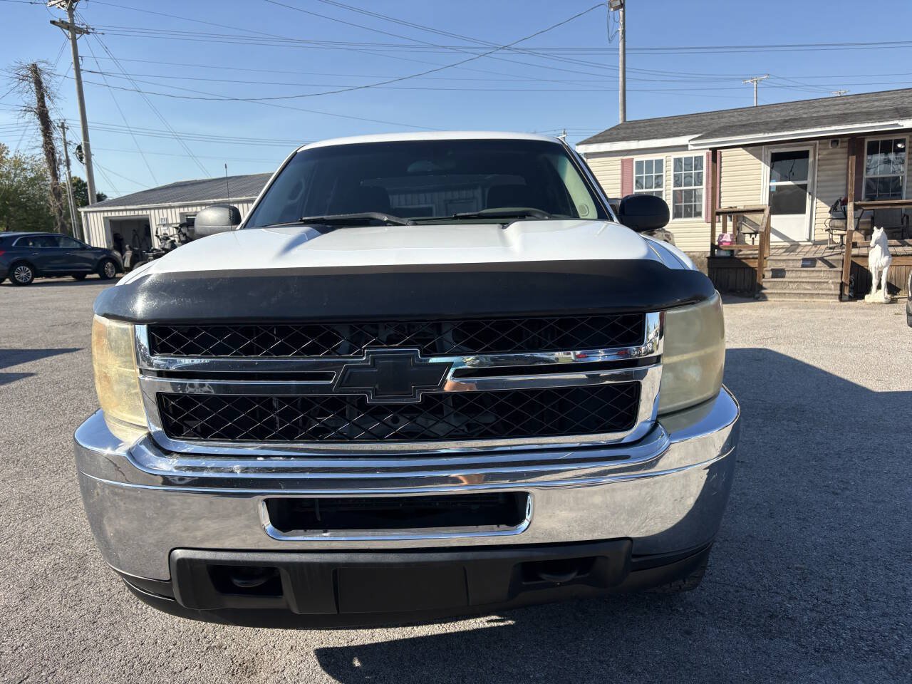 Used 2011 Chevrolet Silverado 2500 W/T AWD/4WD image 5