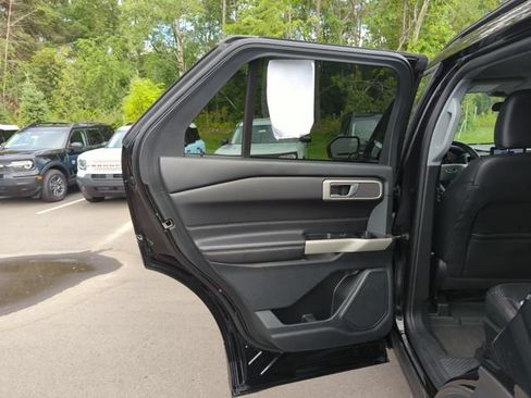 Certified 2023 Ford Explorer XLT w/ Equipment Group 202A AWD/4WD image 24